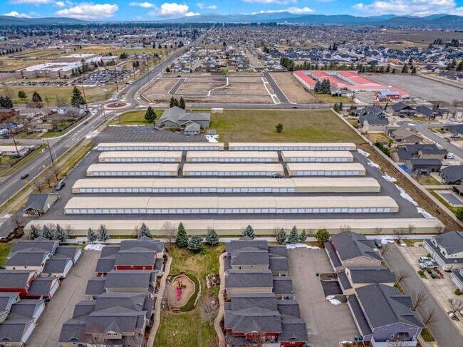 Building Photo - 3324 E Garin Ct