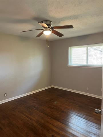 Building Photo - 501 Merrill Dr