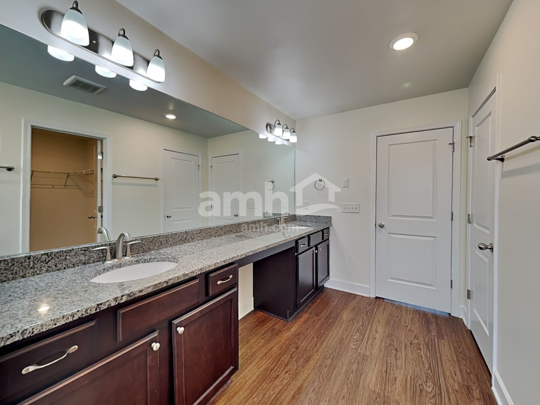 Building Photo - 604 Drema Ct