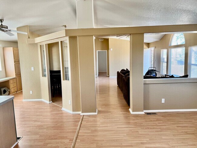 Building Photo - Work & Live on beautiful piece of property