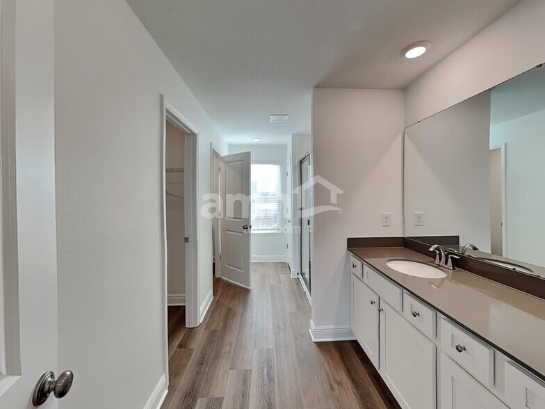 Building Photo - 5328 Grindstone Run