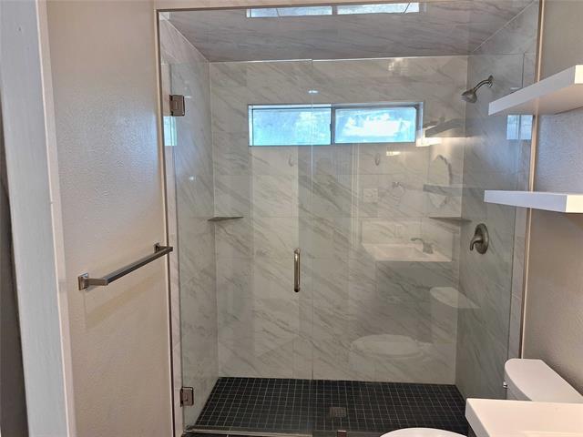 Building Photo - 9518 Timberleaf Dr