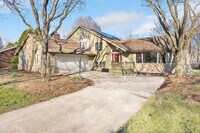Building Photo - 3411 Pomeroy Rd