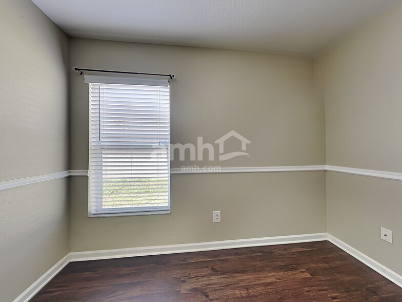 Building Photo - 10319 Soaring Eagle Dr