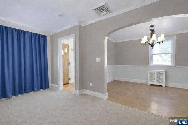 Building Photo - 355 Elm St