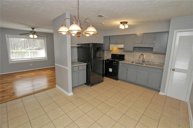 Building Photo - 4905 Annistown Rd