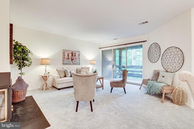 Building Photo - 11116 Beaver Trail Ct