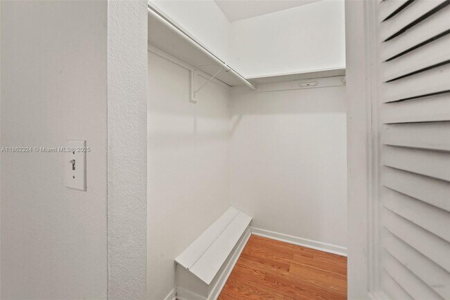 Building Photo - 7911 Camino Cir