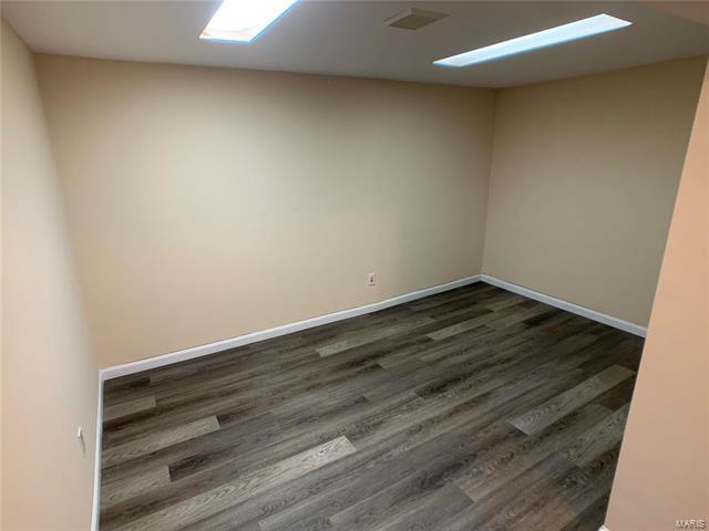 Building Photo - 13290 Kenroyal Dr