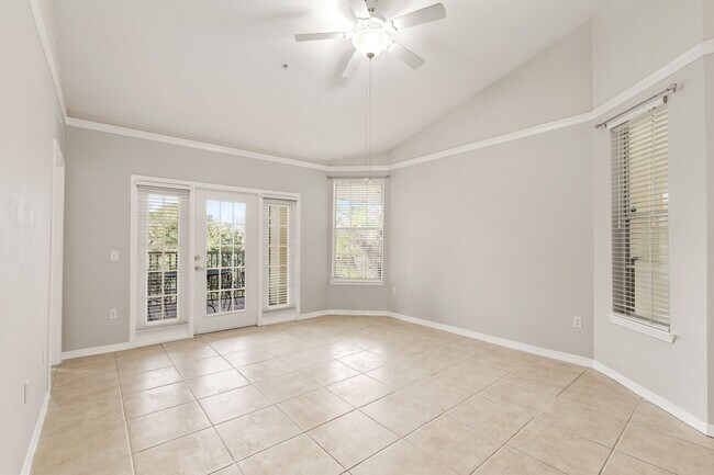 Building Photo - Charleston Place #2291