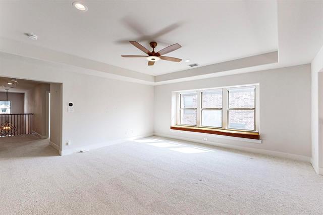 Building Photo - 691 Meandering Ln