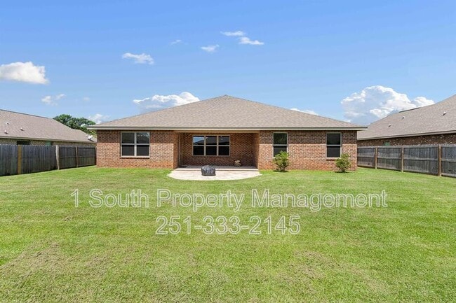 Building Photo - 724 Amador Avenue