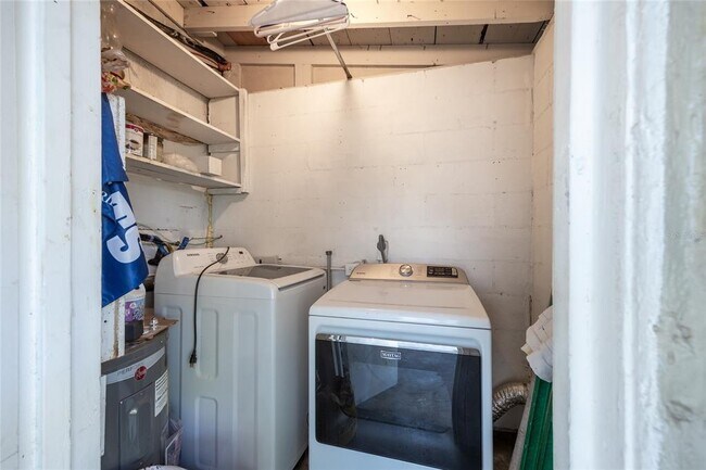 Building Photo - 1513 56th Ave N