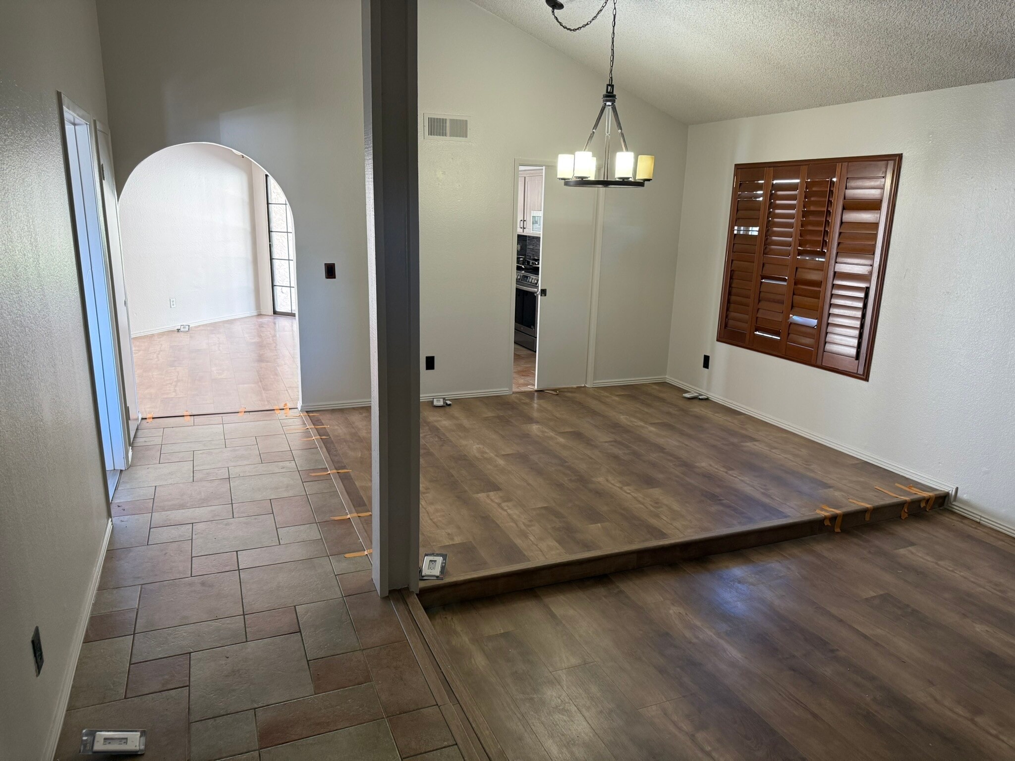 Building Photo - 4306 E Sandia St
