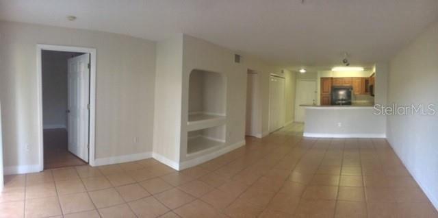 Building Photo - 14025 Fairway Island Dr