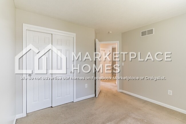 Building Photo - 3045 Republic Way