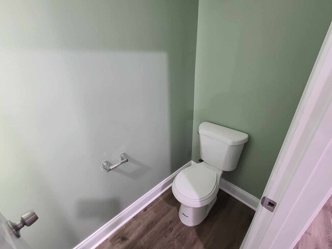 Building Photo - 3 Bedroom Townhouse in pigtown
