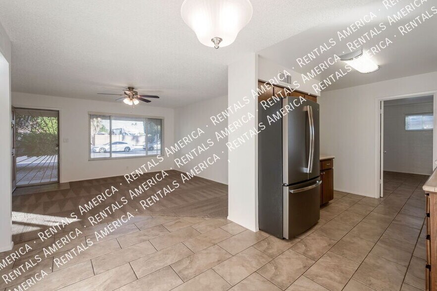 Building Photo - 626 N 62nd St