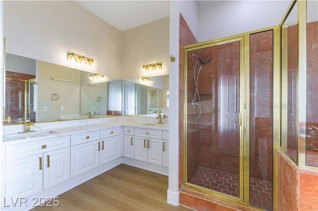 Building Photo - Amazing single story 3-bedroom home with A...