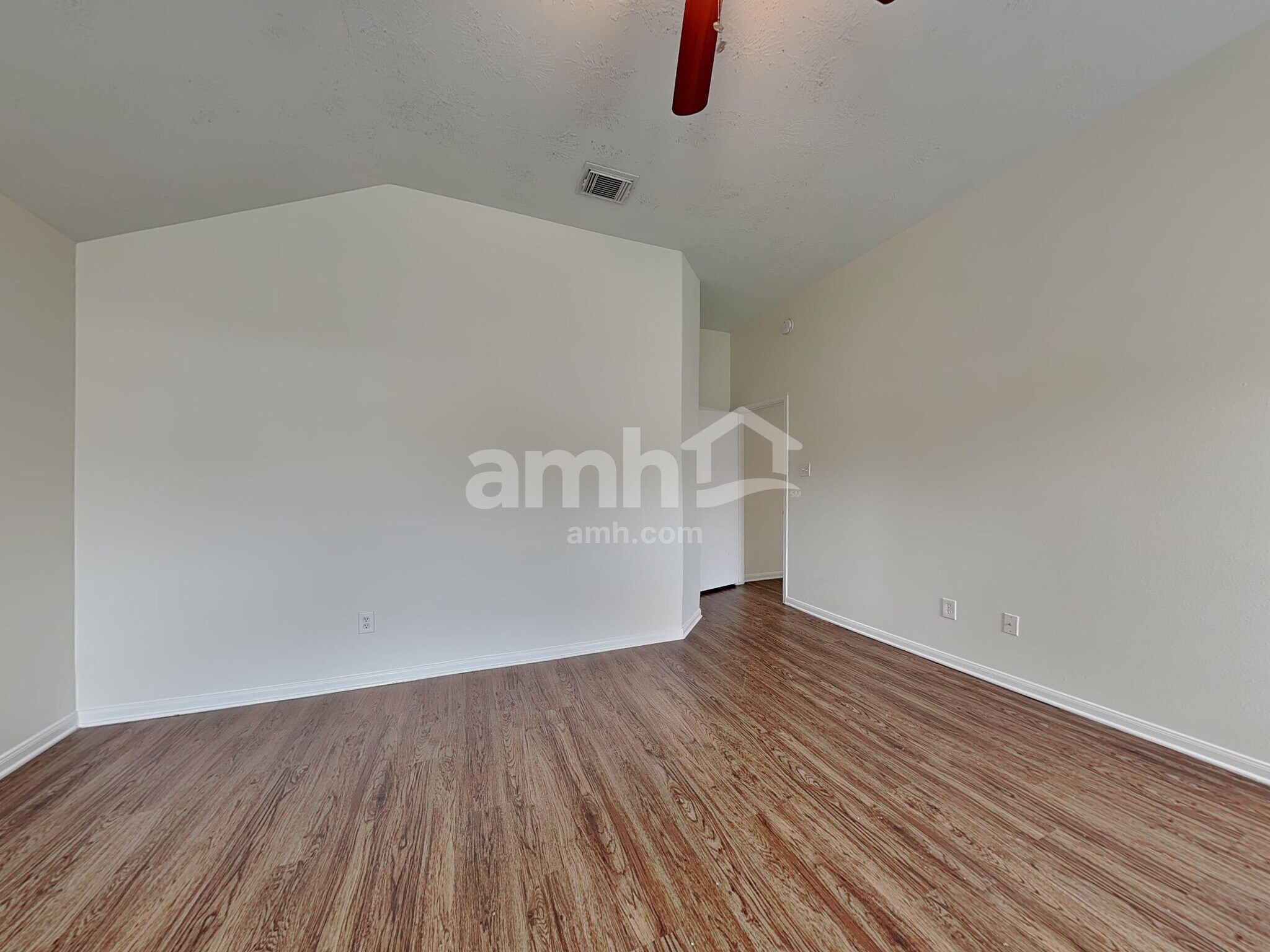 Building Photo - 2543 Fox River Ln