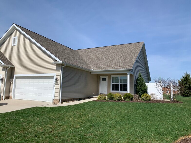 Building Photo - 2409 Wittenberg Ave SE