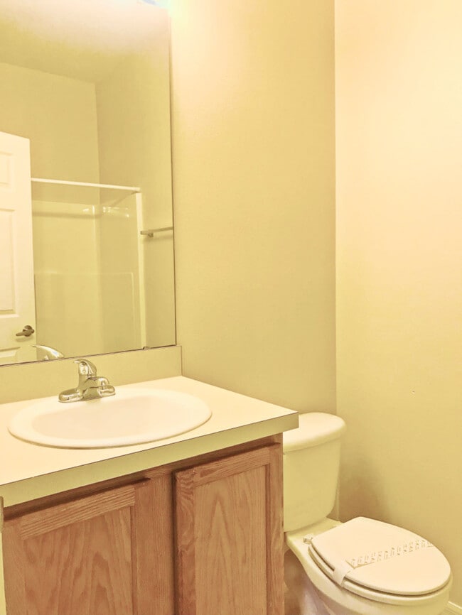Building Photo - 1707 Retreat Cir