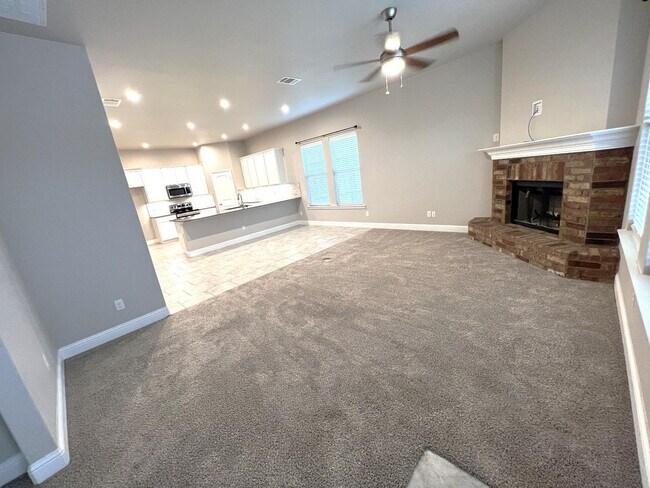 Building Photo - 7506 100th St