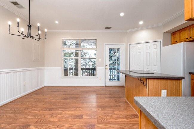 Building Photo - 77 Harbour Heights Dr