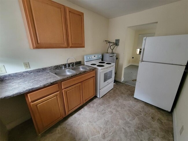 Building Photo - 455 Pursley St