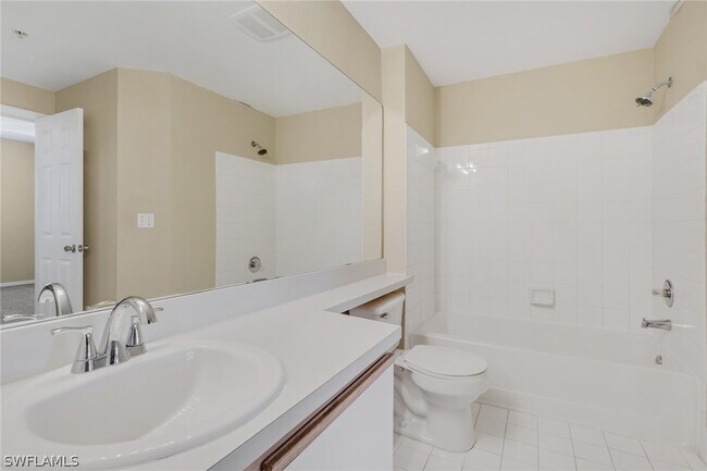 Building Photo - 6321 Aragon Way