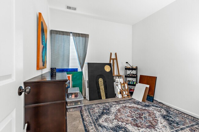 Building Photo - 942 Millstream Dr
