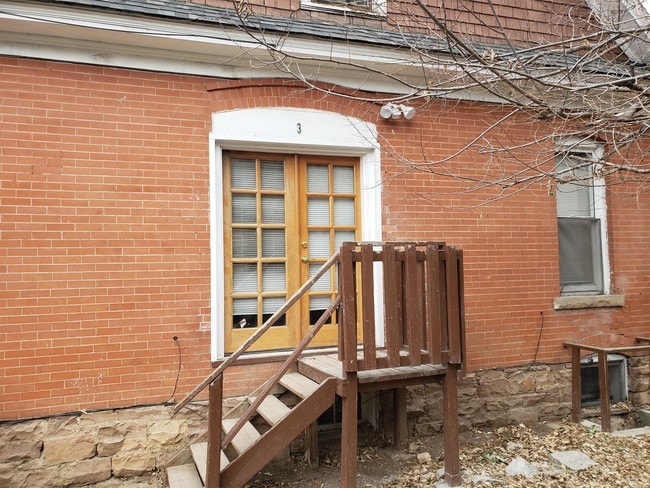 Building Photo - 1620 Grove St