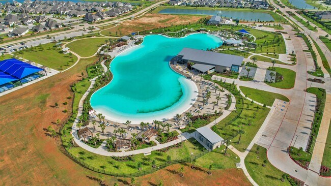 Building Photo - 804 Lake Lacosta Dr