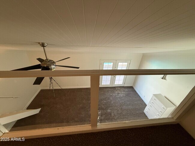 Building Photo - 8902 E Cholla St