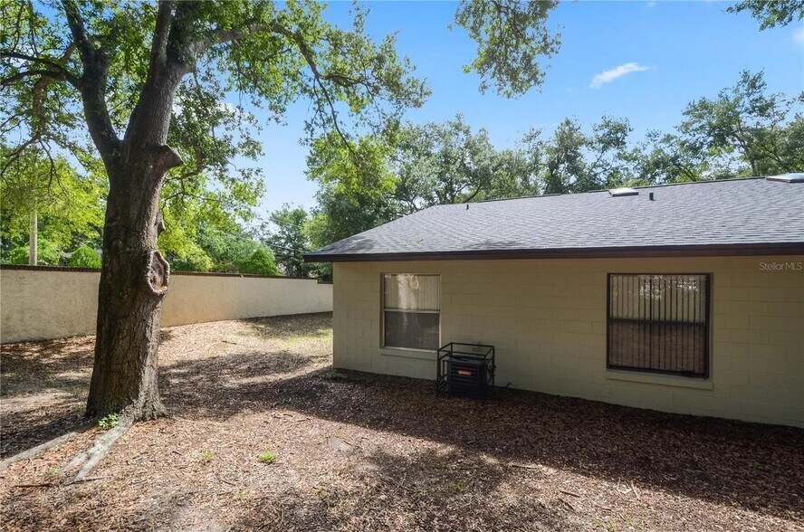 Primary Photo - 1600 Cimarron Hills Dr
