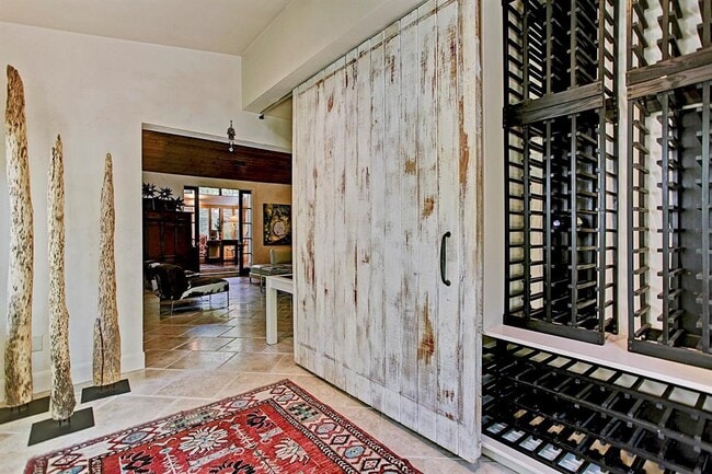 Building Photo - 2607 Crossvine Cir