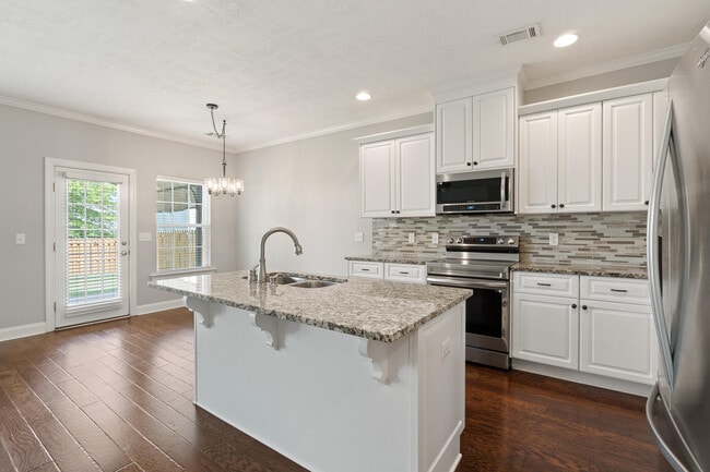 Building Photo - 435 Brantley Cove Cir
