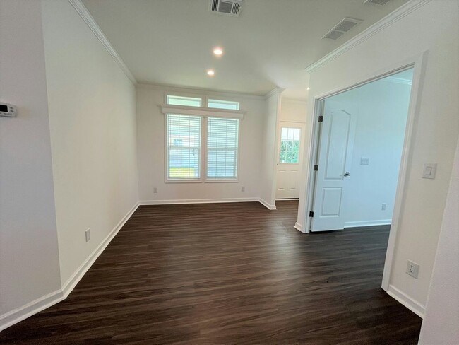 Building Photo - 5392 Bahia Wy