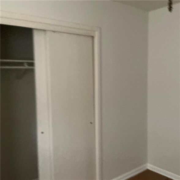 Building Photo - 5008 Academy Dr