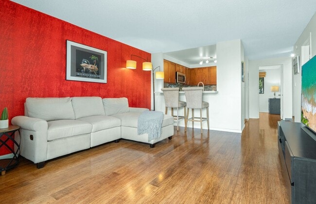 Building Photo - Furnished Condo at Kihei Shores, 2 Bed / 2...