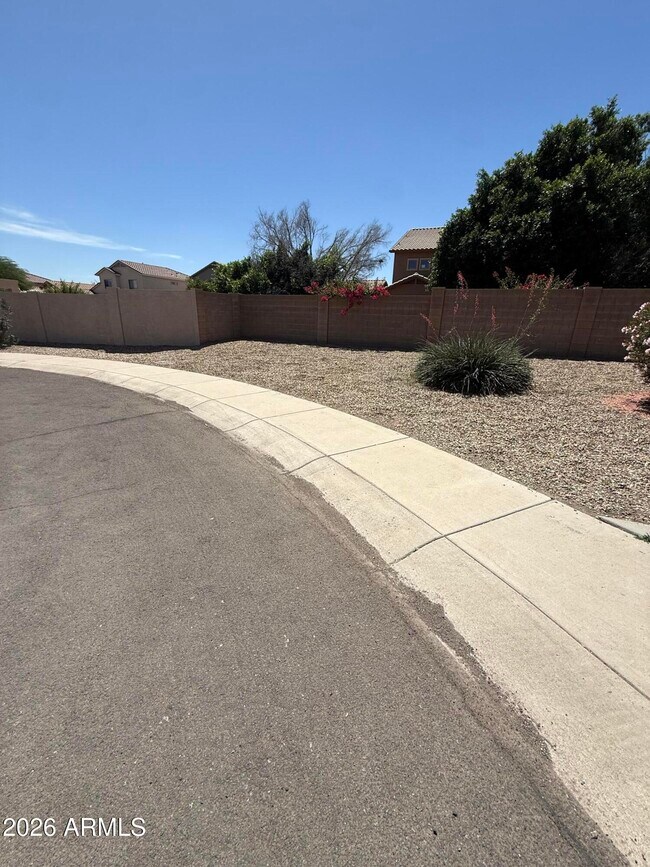 Building Photo - 15473 W Tasha Cir