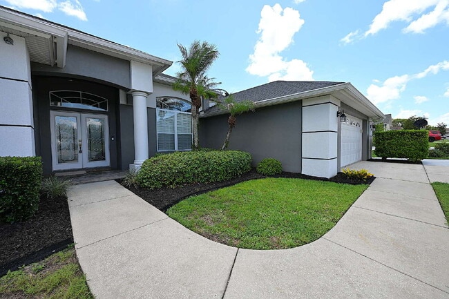 Building Photo - 2618 High Ridge Dr