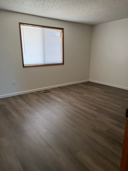 Building Photo - 2159 Nomad Ct SE