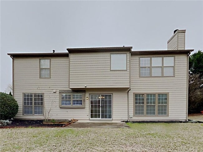 Building Photo - 3930 Lake Lanier Dr NW