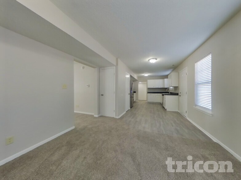 Building Photo - 5136 Dollar Ridge Ln