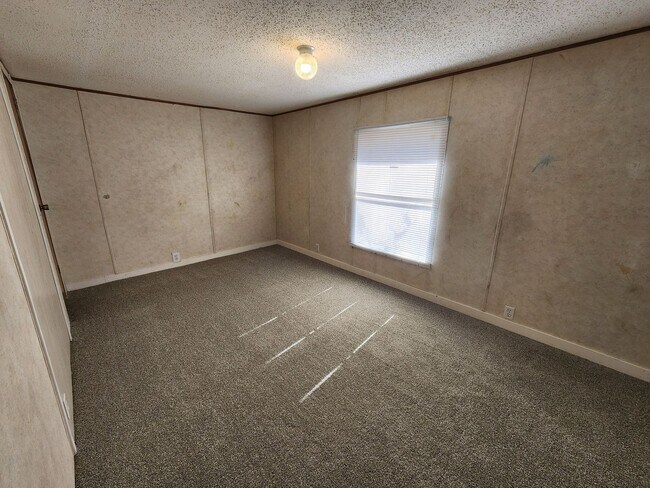 Building Photo - 1136 McPherson Valley Rd