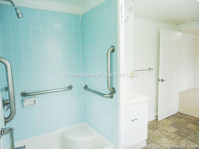 Building Photo - 2529 Pali Hwy