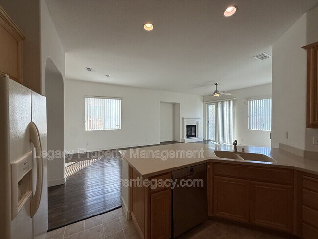 Building Photo - 1700 Charm Way