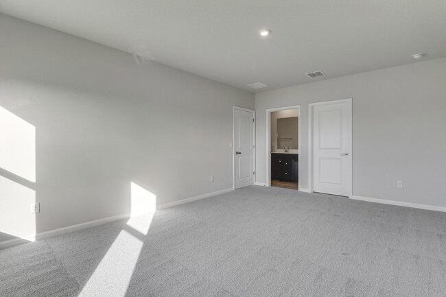 Building Photo - 15404 SW American St