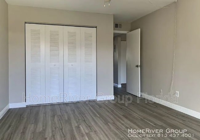 Building Photo - 3206 W Azeele St